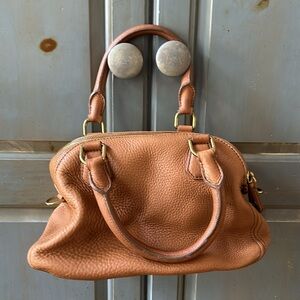 Elegant Tan Leather Handbag